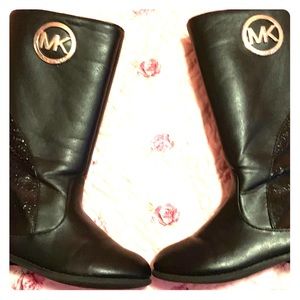 Micheal Kors BLK Leather Boots w/ Gold Logo Sz 11